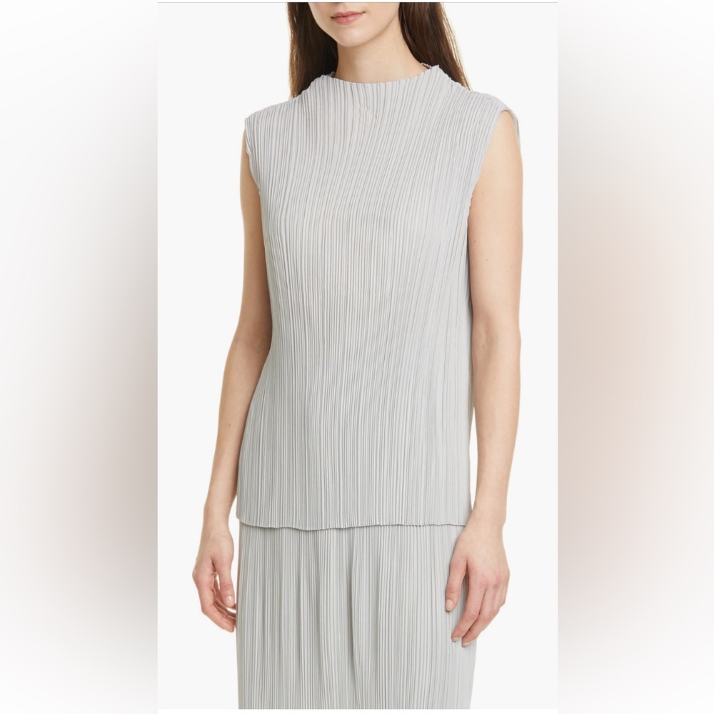 Club Monaco pleated Plissé Top and Skirt